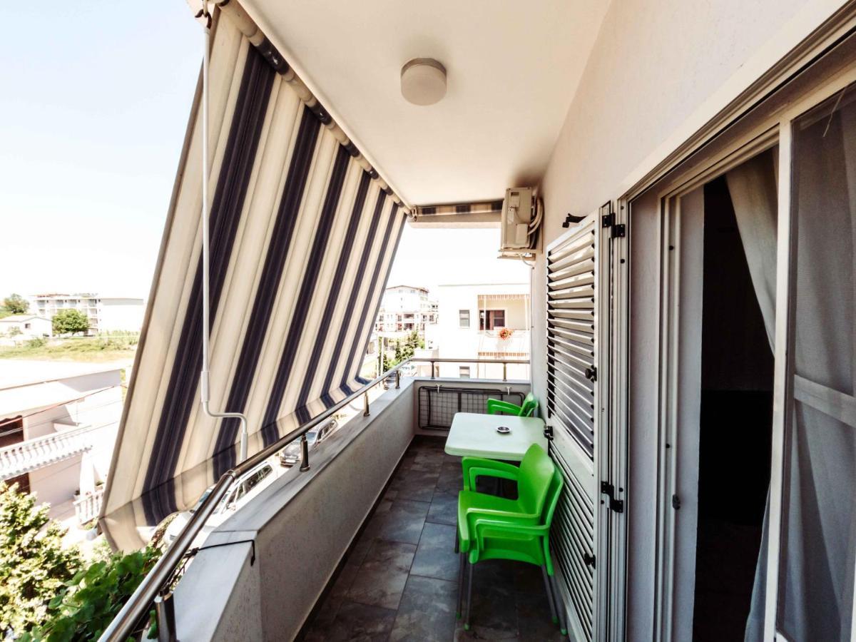 Apartments Vila Pavaci Velipojë Екстериор снимка
